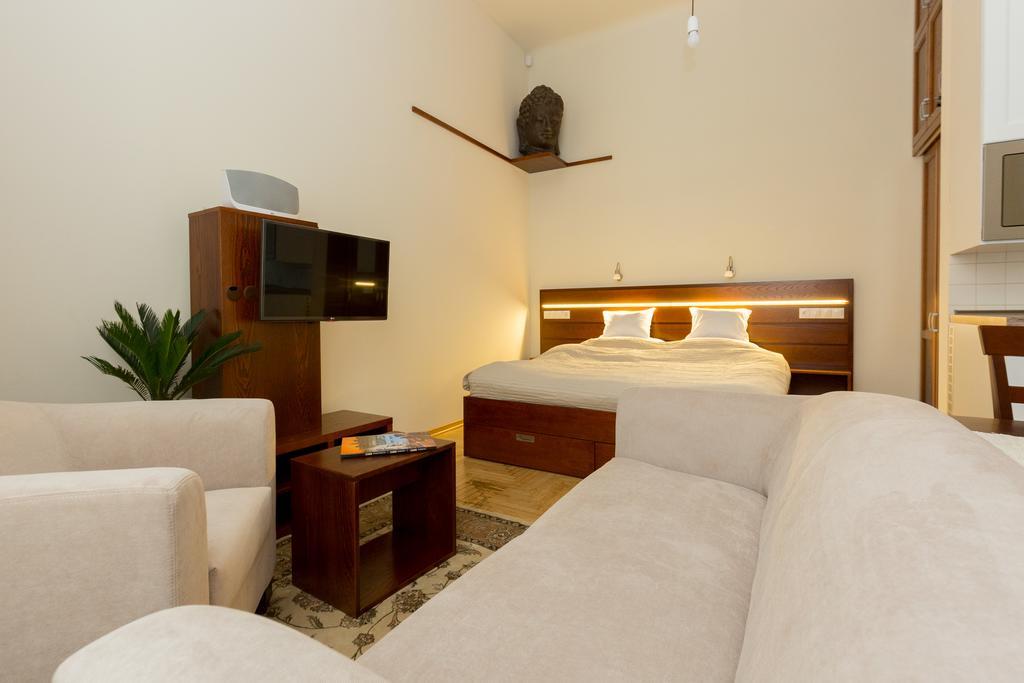 Family Buddha Apartment ブダペスト エクステリア 写真